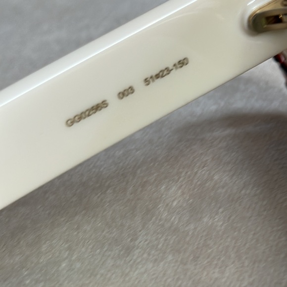 NWOT GUCCI SPORTY EYEWEAR UNISEX HIGH END SUN SHADES - Picture 8 of 8